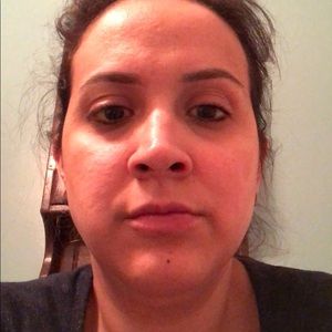 Meet your Posher, Alejandra